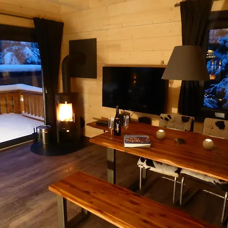 Дом отдыха Harz - Blockhaus Mit Sauna Und Kamin, 4 Und 5 Sterne, Ch Гослар